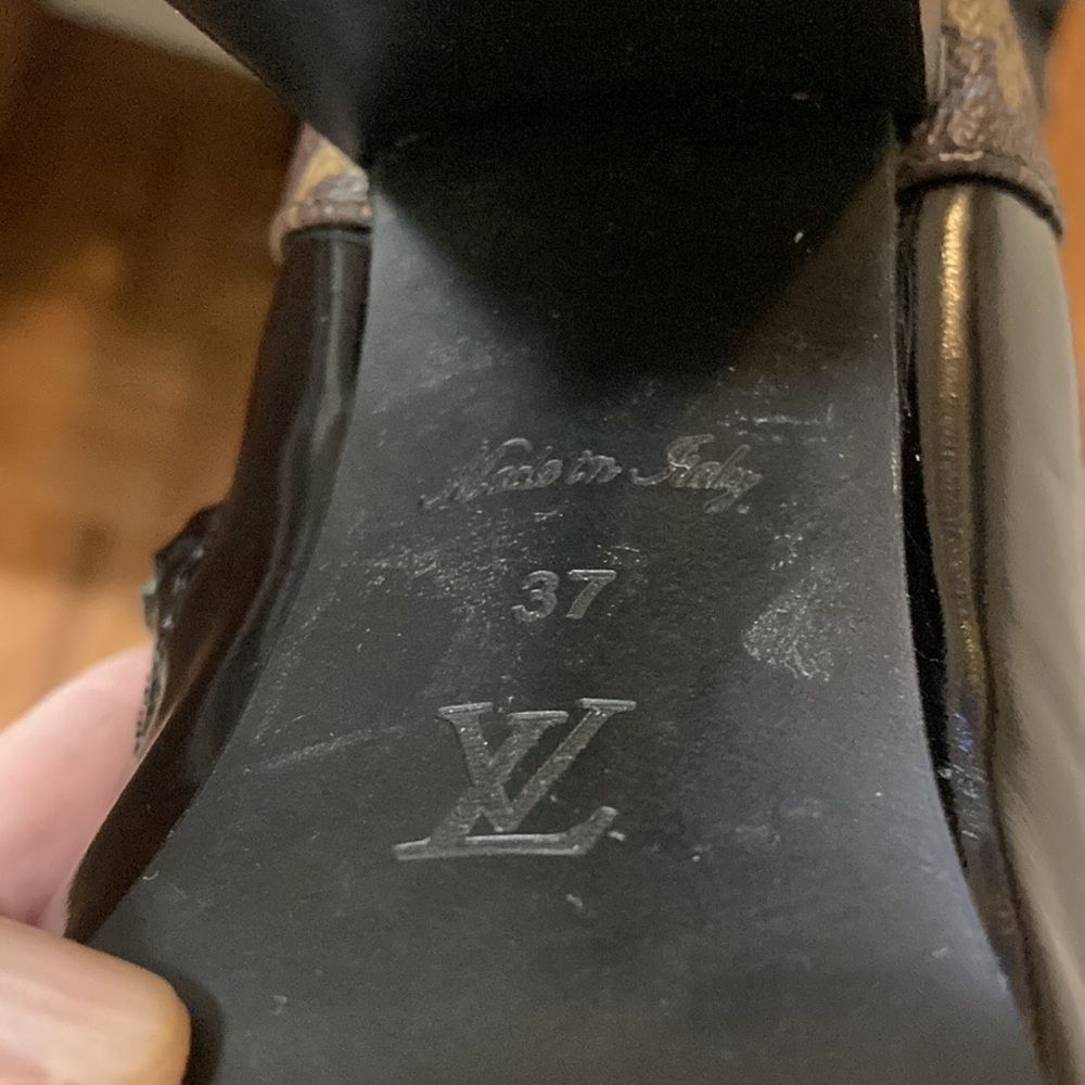 Star Trail Black Patent Leather Ankle Boot with Colorful Patches. Size 37. - Picture 7 of 7